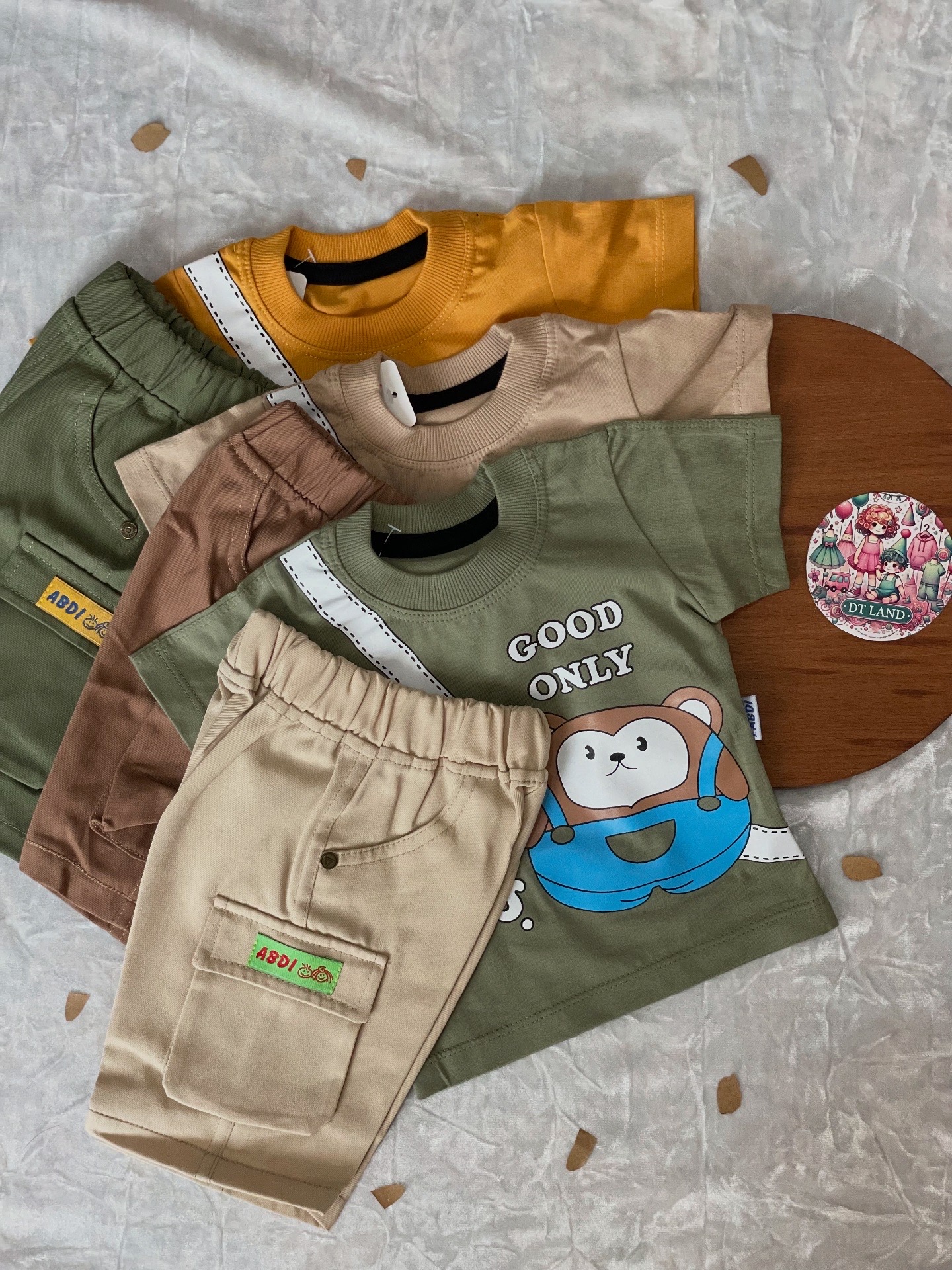 تیشرت شلوارک عبدی ۹ الی ۱۸ ماه