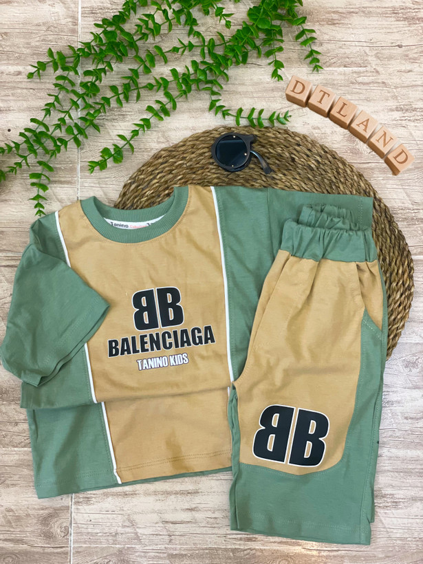 ست تیشرت و شلوارک پسرانه طرح BALENCIAGA مناسب ۴ تا ۱۰ سال